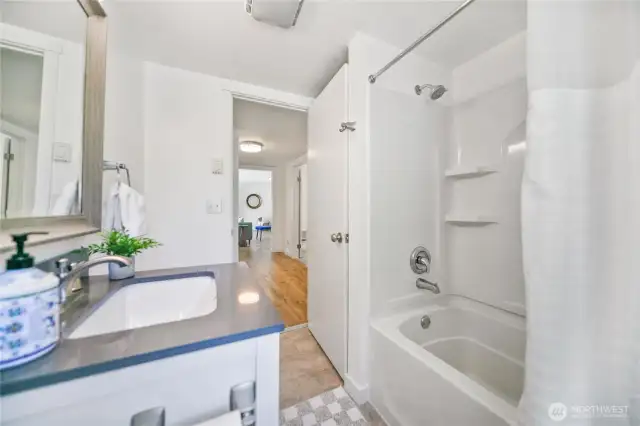Additional view of full bath on main.