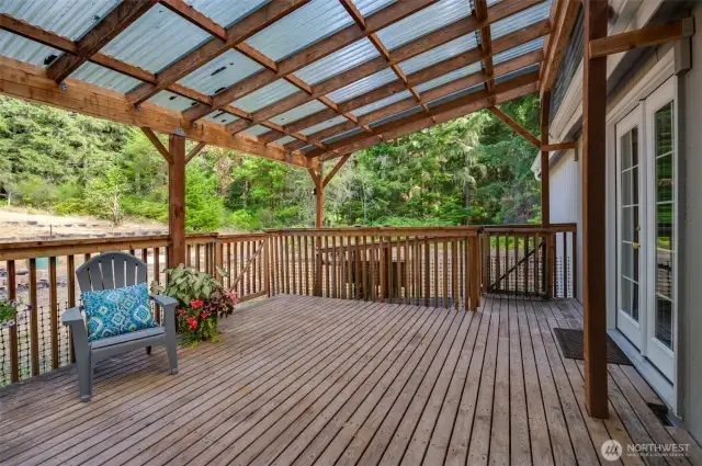 Lots of patio space to enjoy the peace and quiet!