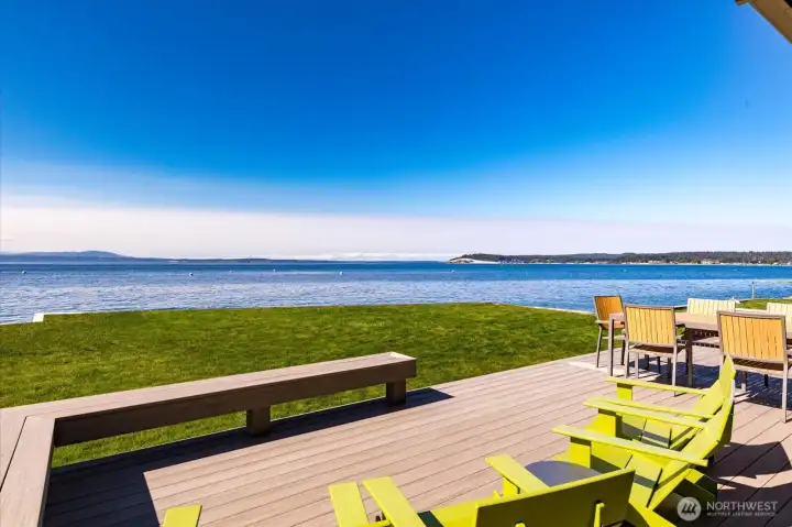 Stunning water views, level lawn for fun and games, newer Trex deck to relax and enjoy all Mutiny Bay has to offer.