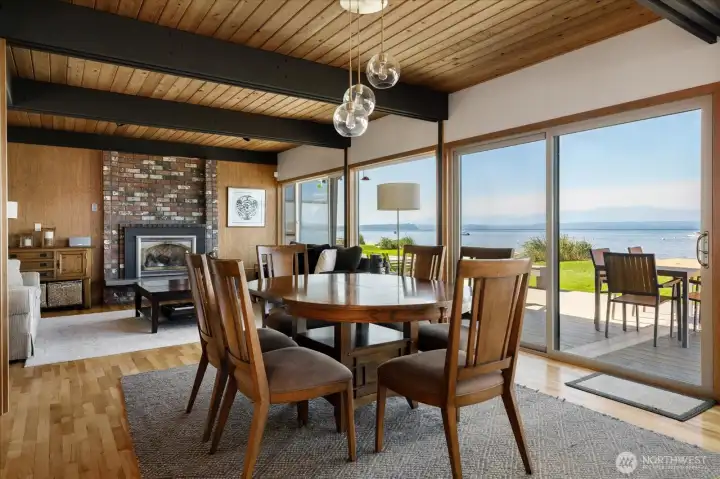 This open floor plan offers fantastic views of the sound and mountains.