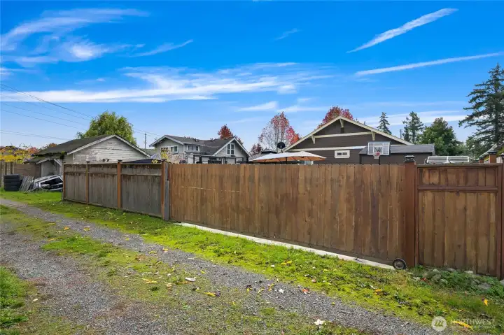 Gated Access off the alley...