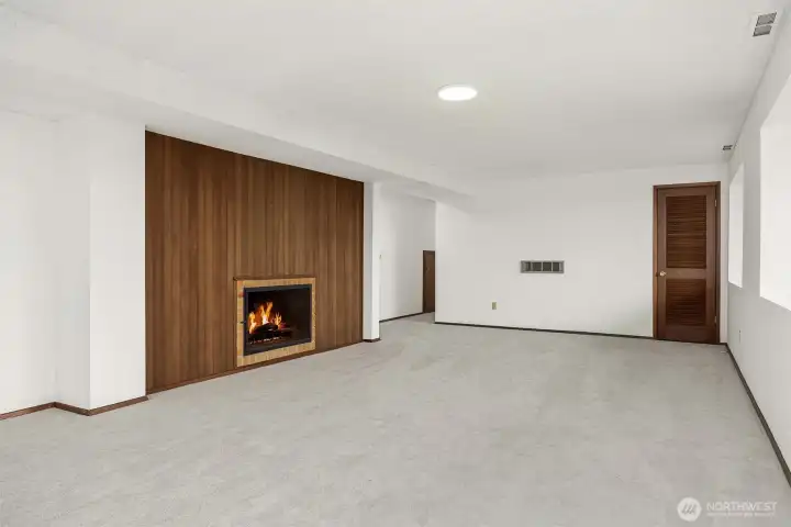 A wood-surround fireplace keeps you cozy on cool evenings.