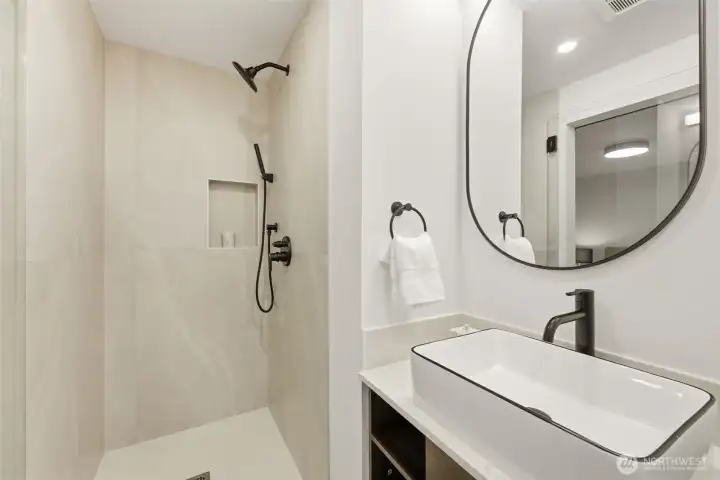 Primary En-Suite Bathroom- Upper Level