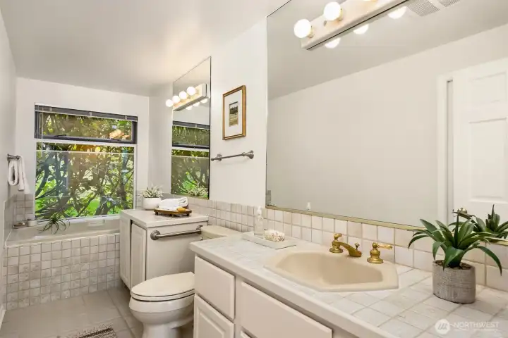 Second bathroom with soaking tub