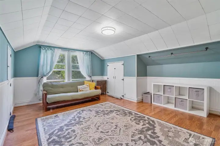 Upstairs bedroom or office