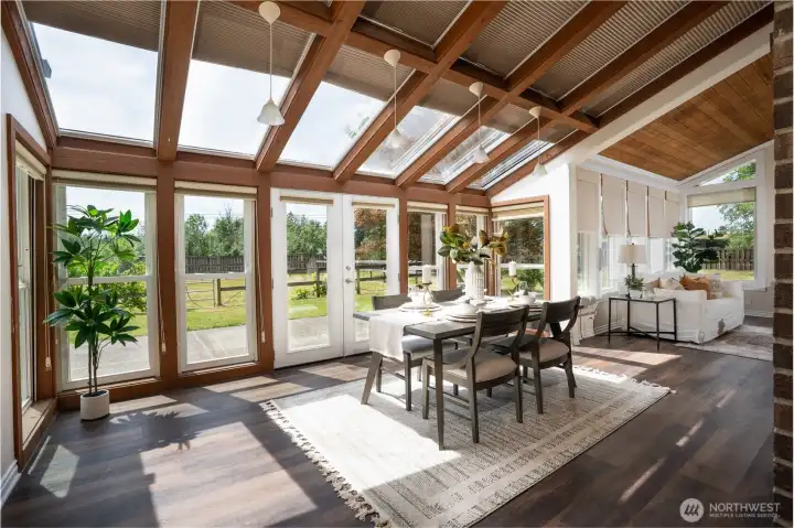 INCREDIBLE sunlight from this sunroom/dining room INCREDIBLE sunlight from this sunroom/dining room