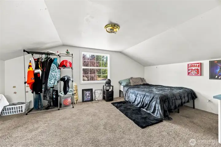 Bedroom upstairs Bedroom upstairs