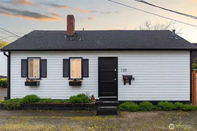 Carriage House built in 1940