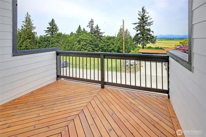 Watch the Sun Rise over Cascades, Bay and Fields~