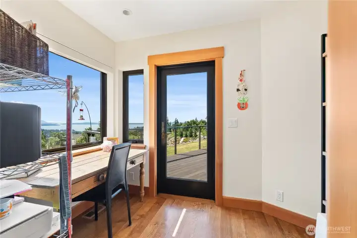 Flex room attached to the primary suite - could be a great office, nursery, sitting room, etc. and with easy access to the deck.