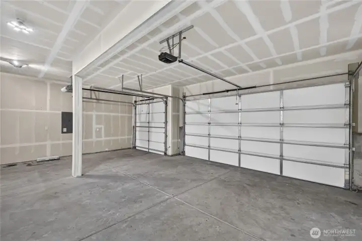 3 car garage