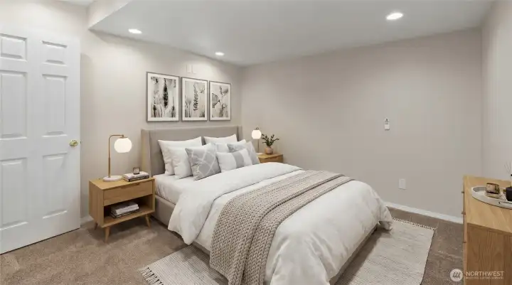 Virtually Staged Primary Bedroom with walk in closet. Virtually Staged Primary Bedroom with walk in closet.