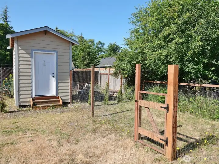 Shed and Fenced Garden Area. Shed and Fenced Garden Area.