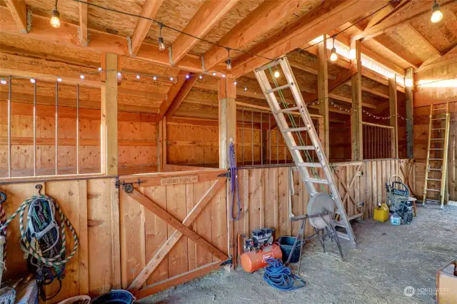 3 stalls with loft storage