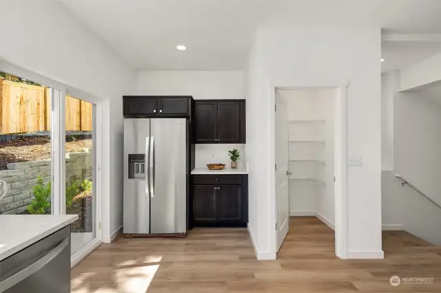 Walk-in Pantry