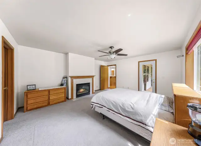 Primary bedroom