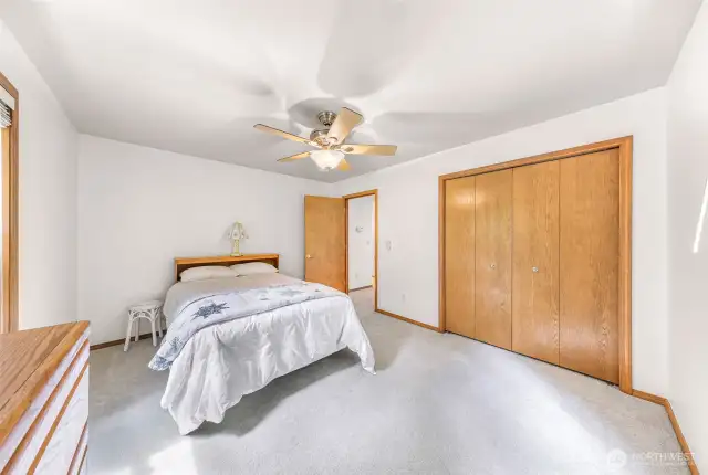 Second bedroom