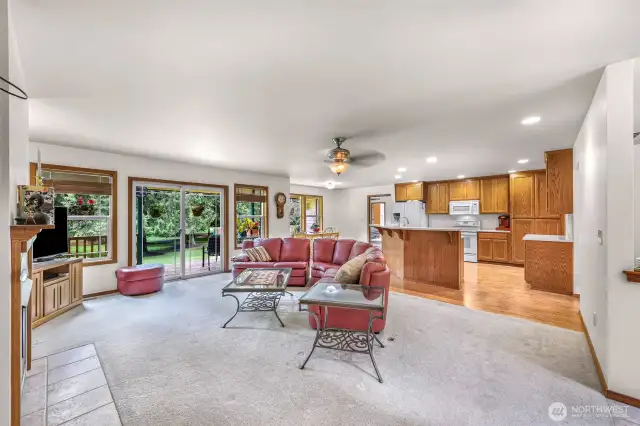 kitchen with eating area