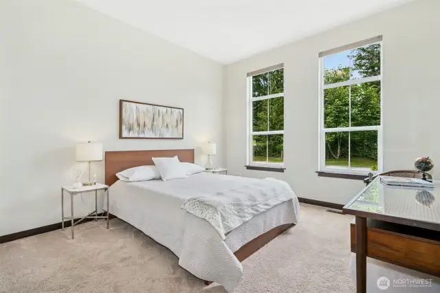 2nd bedroom