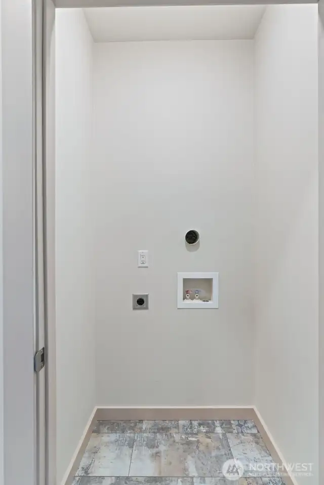 These photos are of the unit next door- unit 4; which is a mirror image of unit 5