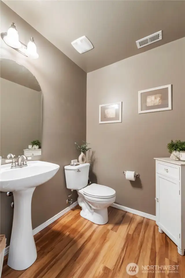 1/2 bath on main