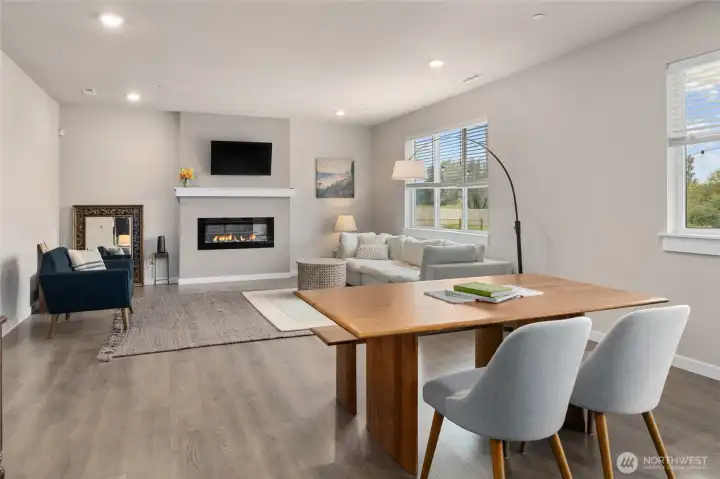 Open dining to living space