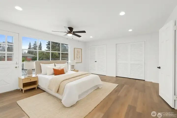 Large primary suite with dual closets