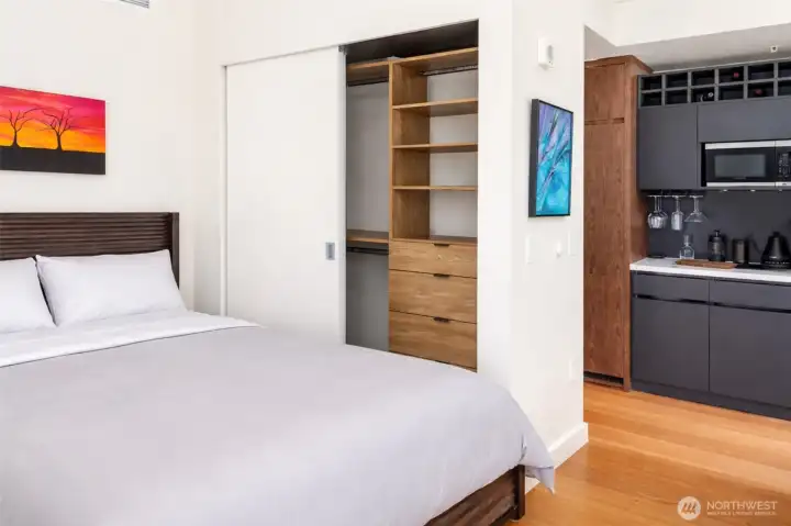 Custom California Closets