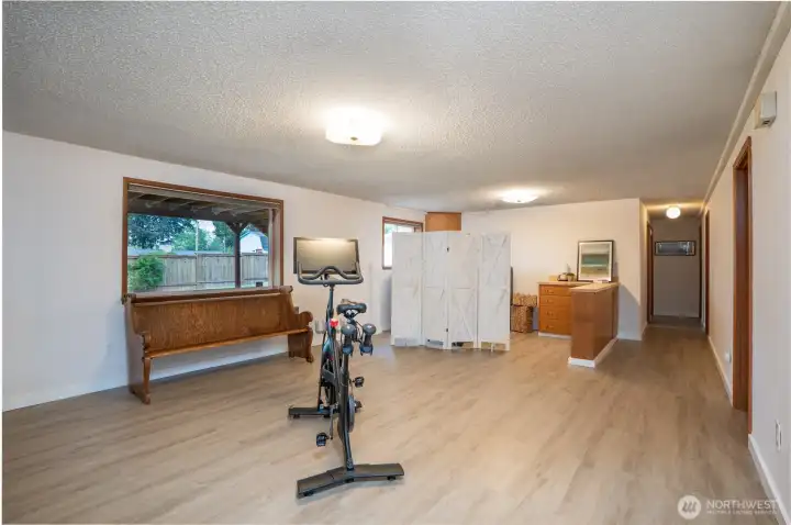 Flex Room & Laundry Area