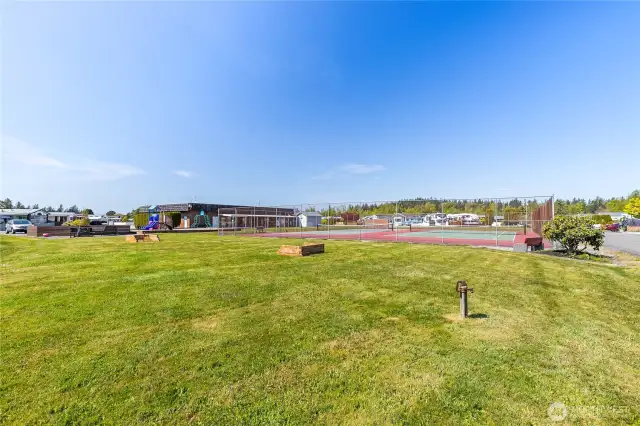 Tennis & Pickleball courts
