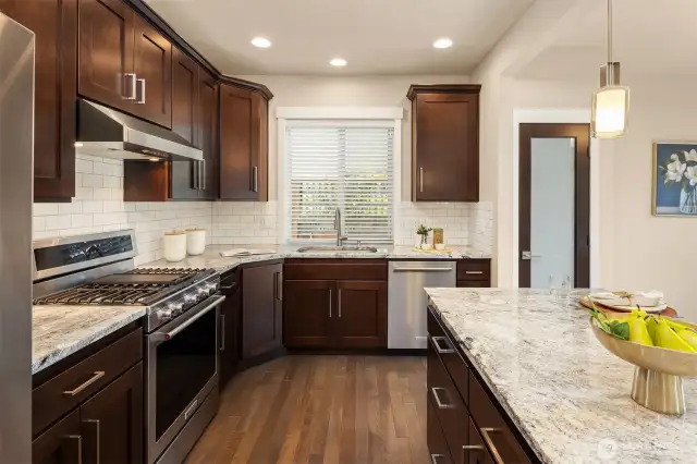 Gas cooktop
