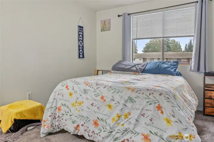 Large and bright south facing primary bedroom