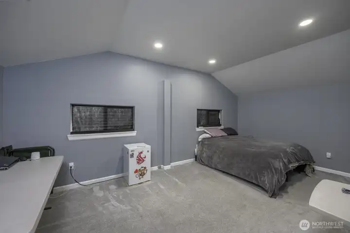 Upstairs bedroom of the ADU in the Shop.