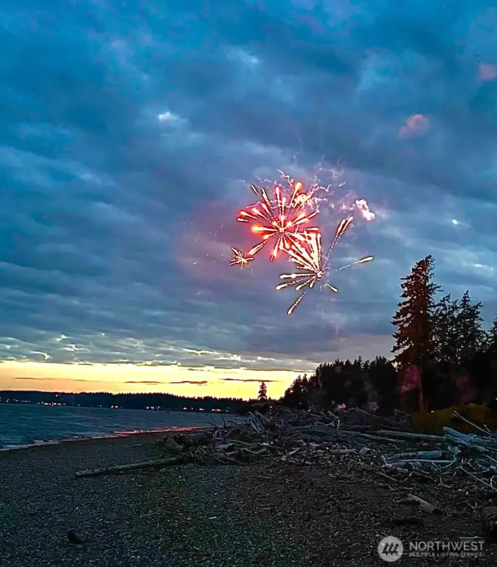Enjoy your Holiday celebration here!