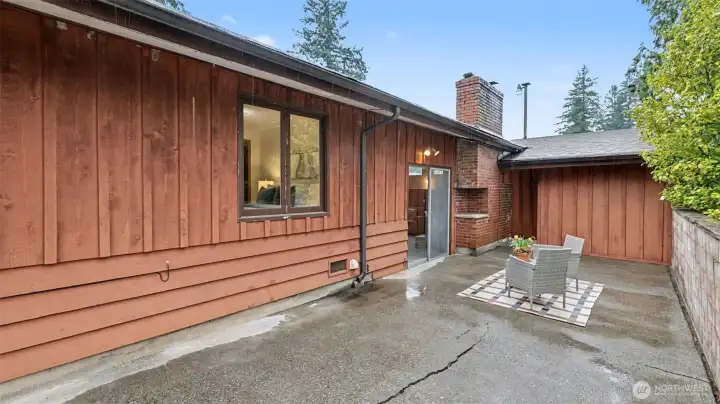Expansive backyard patio