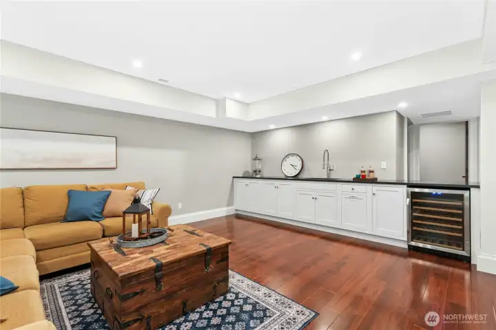 Fully finished basement with walk-out Fully finished basement with walk-out