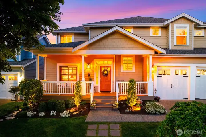 House is very close to the heart of Snohomish.