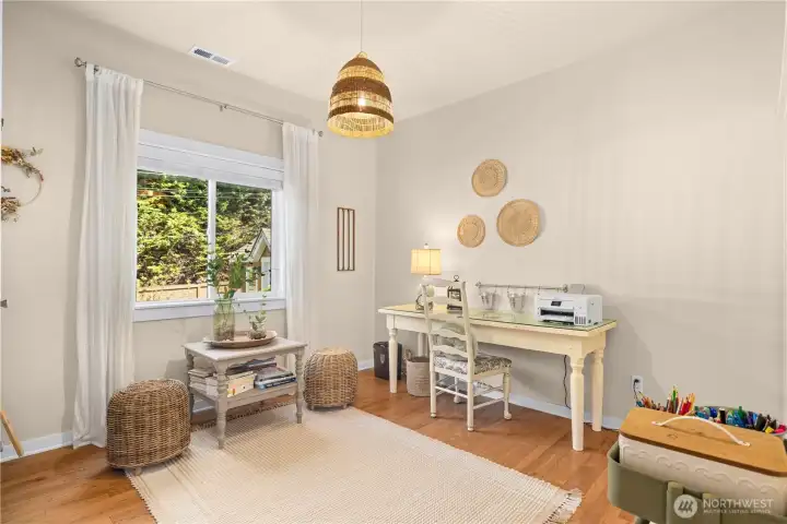 Bedroom on the first level has amazing privacy.