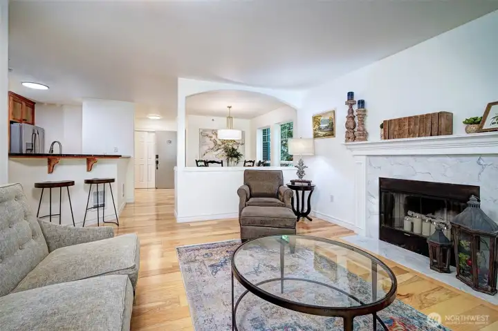 Wonderful, open flow to the kitchen and dining room.