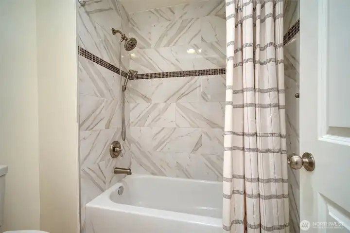 Stylish tile accents, too!