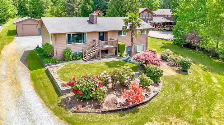 Well Maintained 1.37 Acres