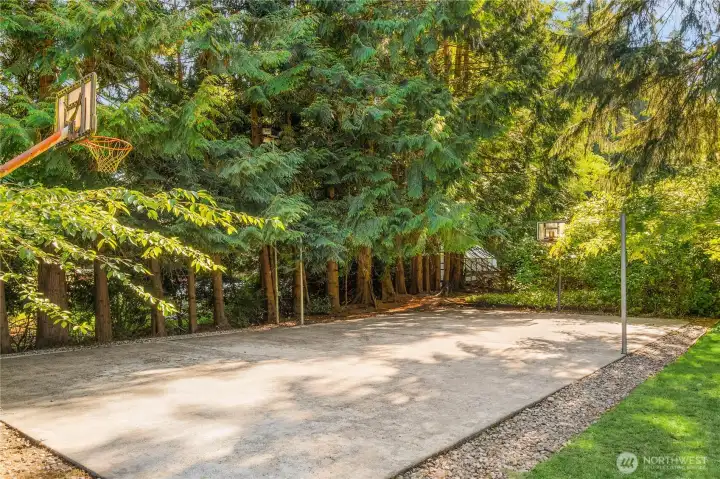 Lighted sports court