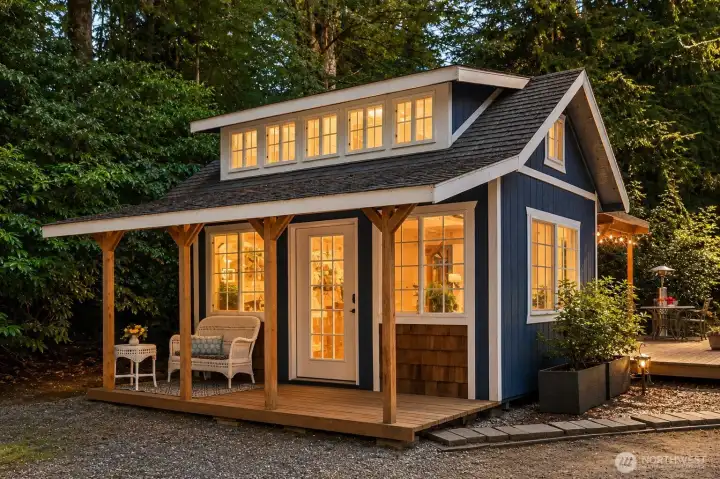 'Cozy Shack' with large loft