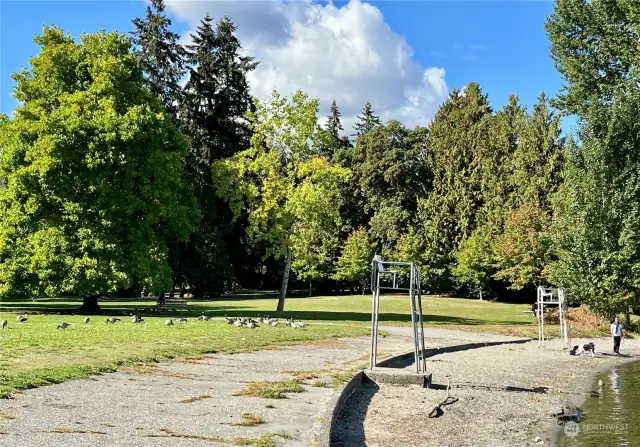 The Burke Gilman Trail passes Matthews Beach Park, only a few short blocks away.