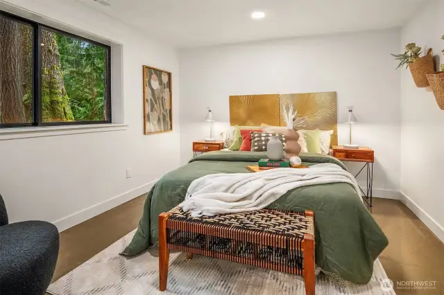 Guest suite/additional bedroom on lower level with walk-in closet