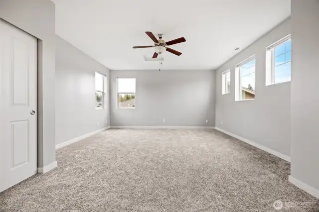 Upstairs 3rd Bedroom/Bonus Room