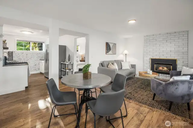 Downstairs bonus room with kitchen and two bedrooms and 3/4 bath with own entry, perfect for multi-generational living or rental income.