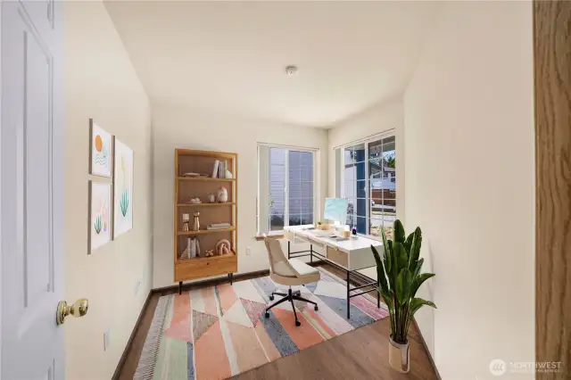 Office space/flex room on the lower level locate off the entry!