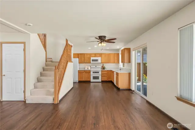 Spacious open concept floorplan!