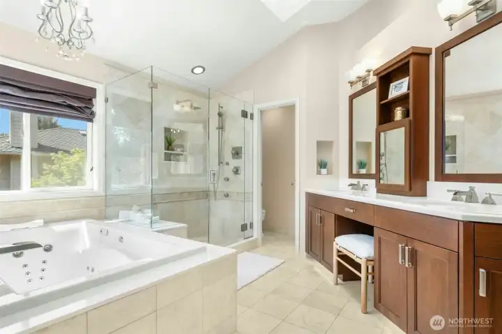 5 Piece Primary Bathroom